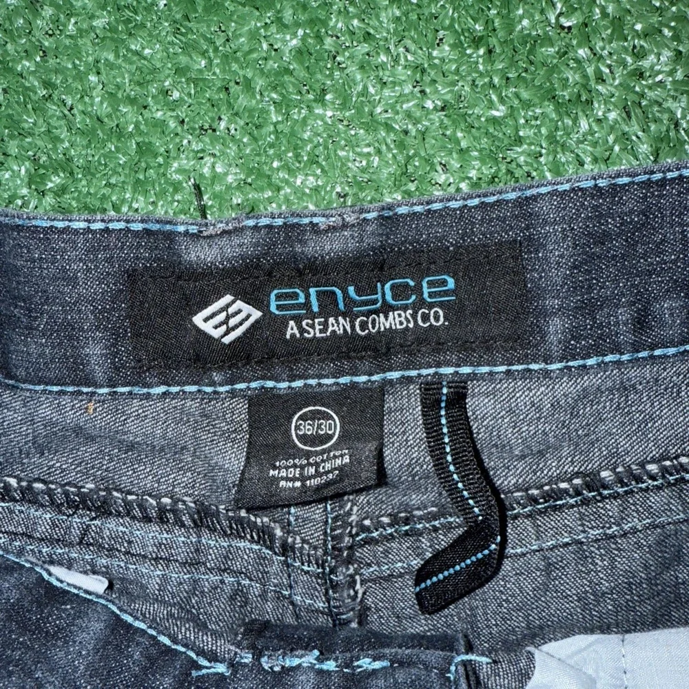 Vintage‎ Y2K Enyce Jeans Baggy Embroidered Dark Wash Style Denim Size 36x30